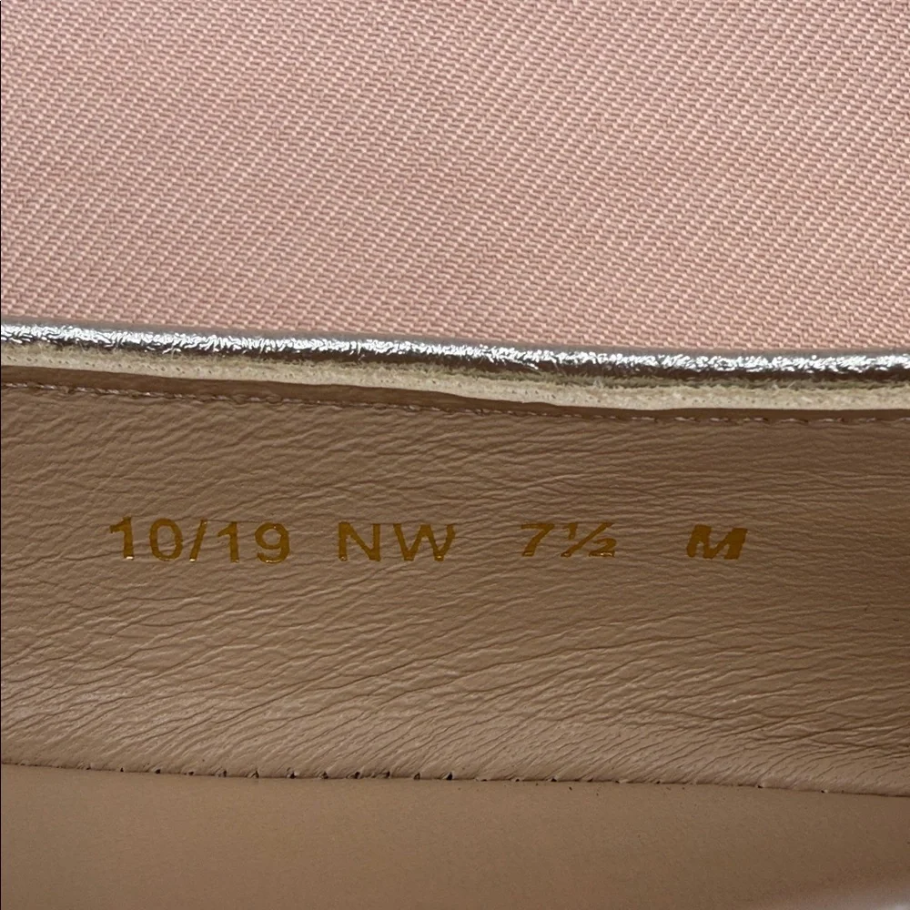 Stuart Weitzman Women's Gabby Flats, Platino, Gold, Metallic, US 7.5, NWOT
